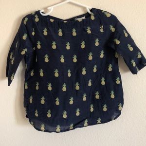 3T VGUC navy pineapple blouse